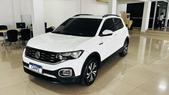 VOLKSWAGEN T-CROSS 1.0 200 TSI TOTAL FLEX MANUAL VOLKSWAGEN T-CROSS 1.0 200 TSI TOTAL FLEX MANUAL